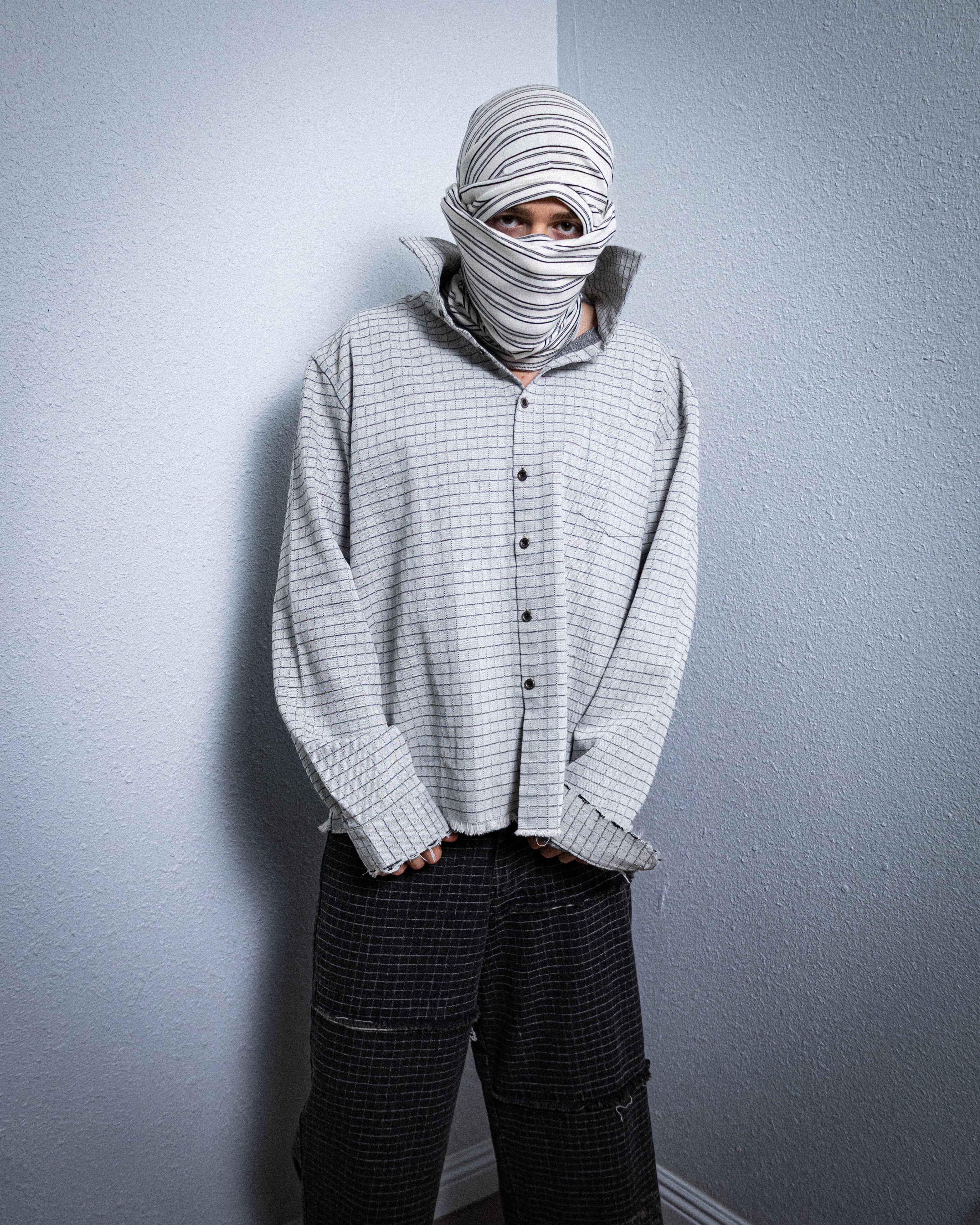 WHITE GRID VINTAGE DENIM TOP